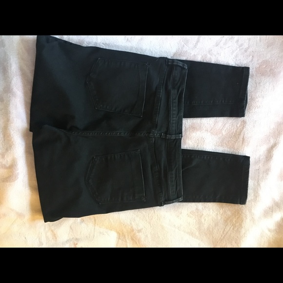 LN Distressed Knee Black Skinny Jeans 8 - Picture 5 of 8